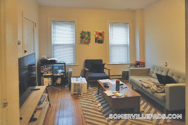 Building Photo - 2 Greenwood Terrace