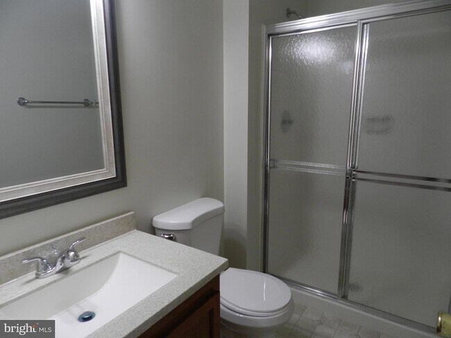 Building Photo - 7731 Inversham Dr
