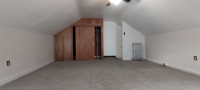 Building Photo - 549 N Front St