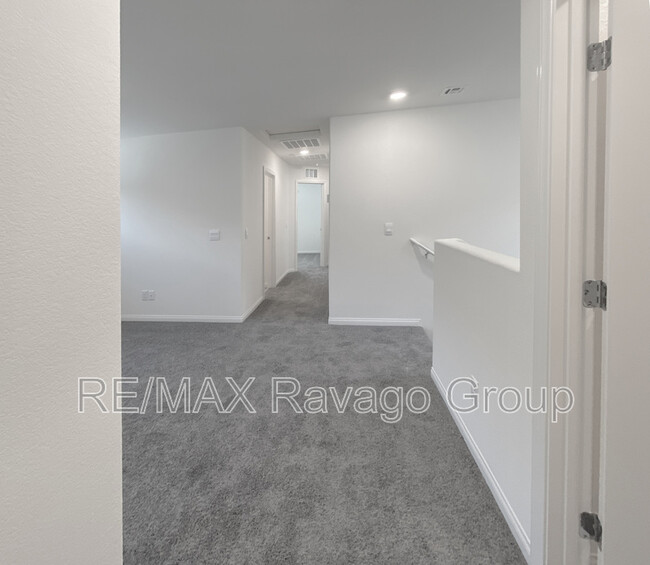 Building Photo - 9920 S Ullom Dr