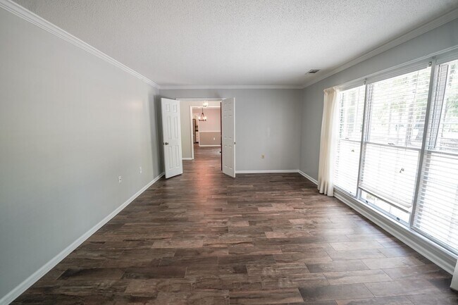 Building Photo - Available Soon!