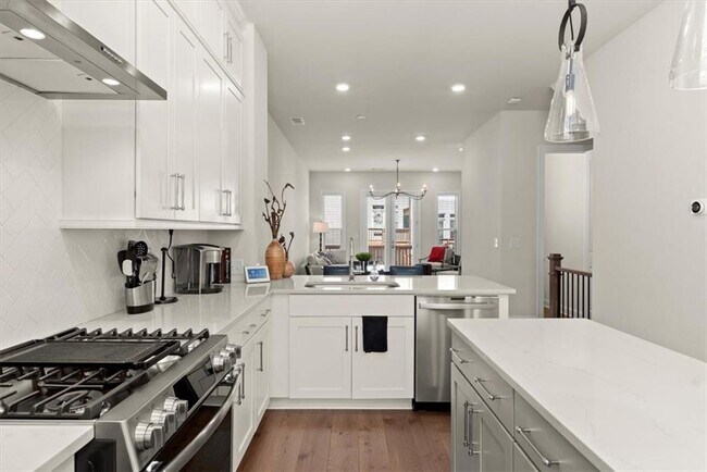 Building Photo - 4217 Deming Cir