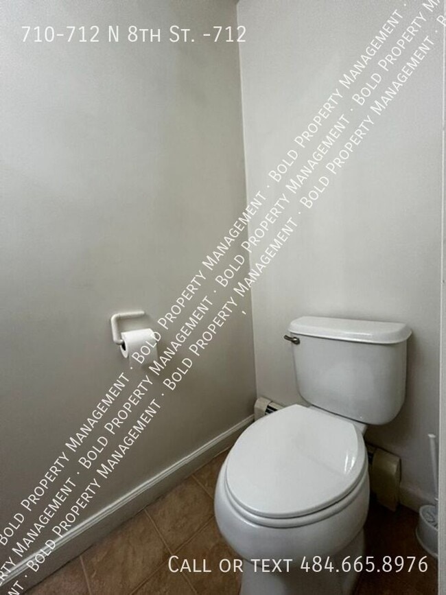 Building Photo - 710-712 N 8th St. -712-