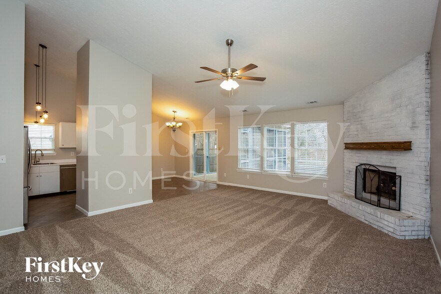 Building Photo - 501 Thomas Point Dr