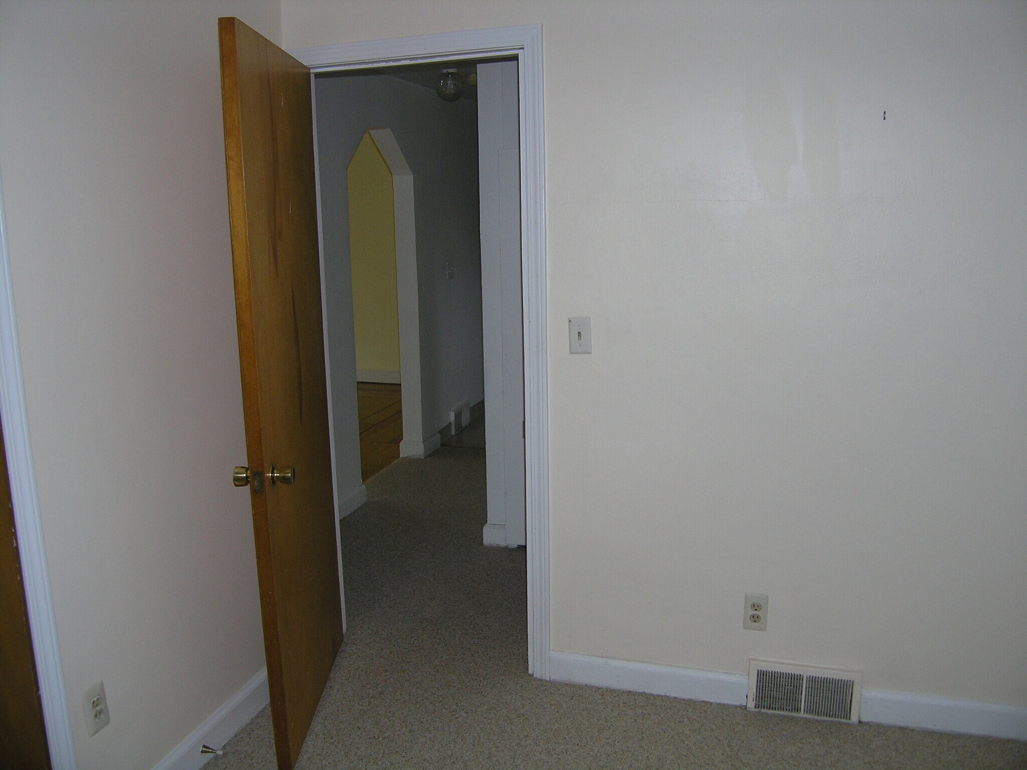 Building Photo - 1343 Rosewood St