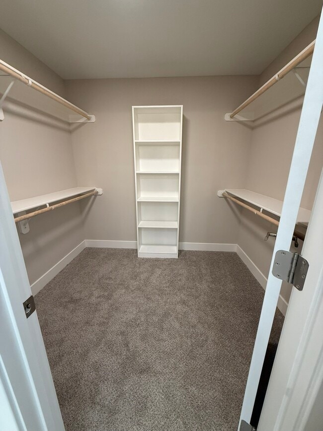 Building Photo - 8531 Kickapoo St