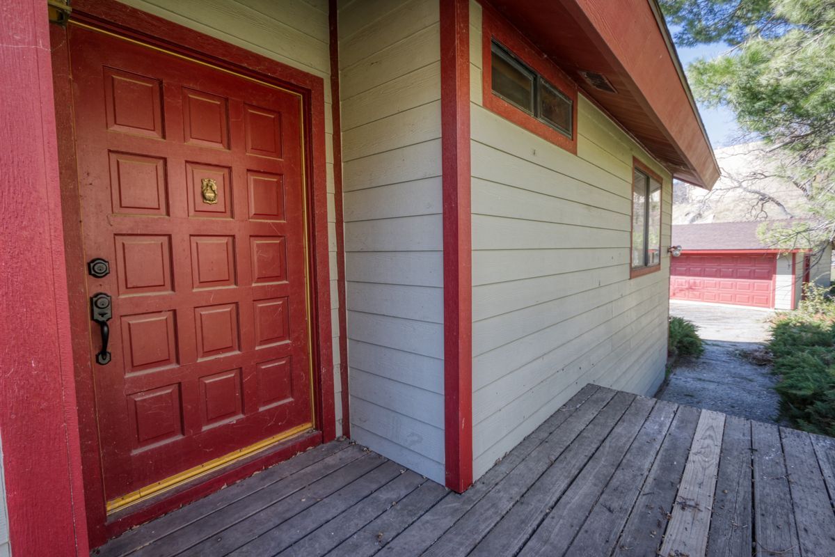 Building Photo - 24450 Willow Pass Dr