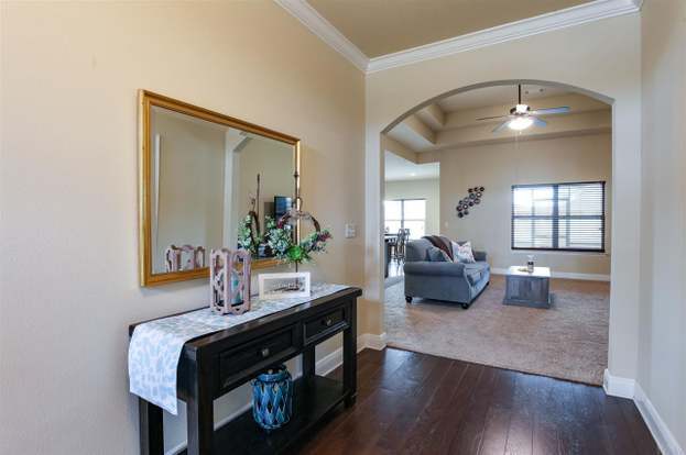 Building Photo - 3903 Tuscany Way