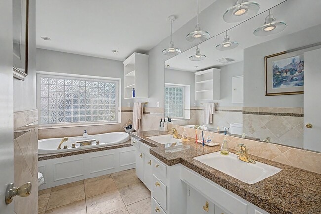 Building Photo - 8311 Juniper Ln