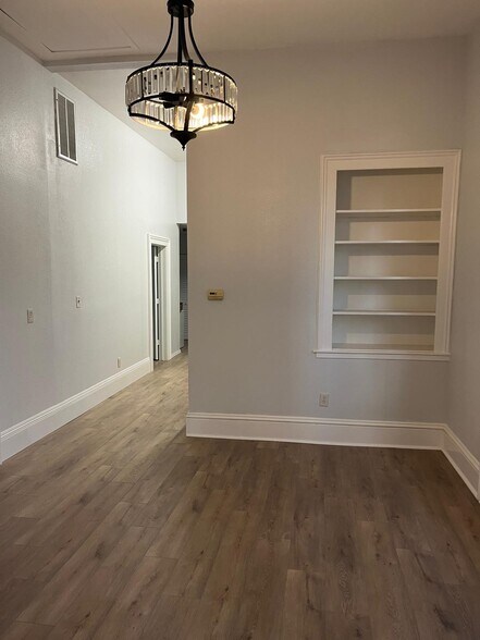 Building Photo - 1640 12th St
