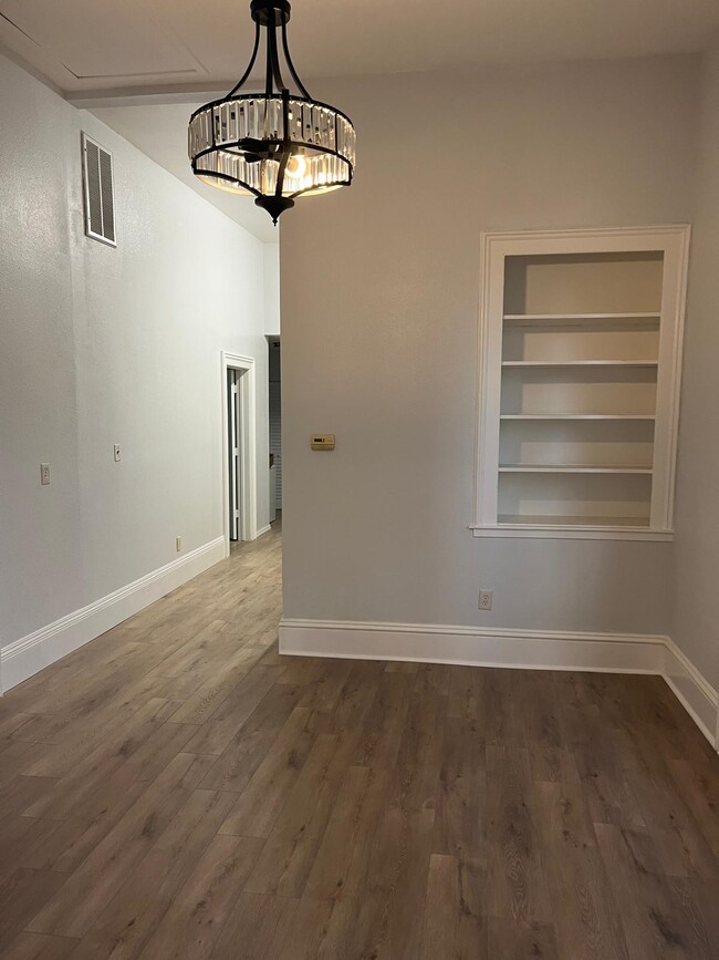 Building Photo - 1640 12th St