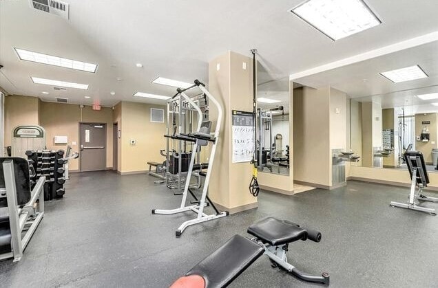 Building Photo - Bright 2BR / 2BA Condo with Balcony, Parking & Amenities in Central Dublin