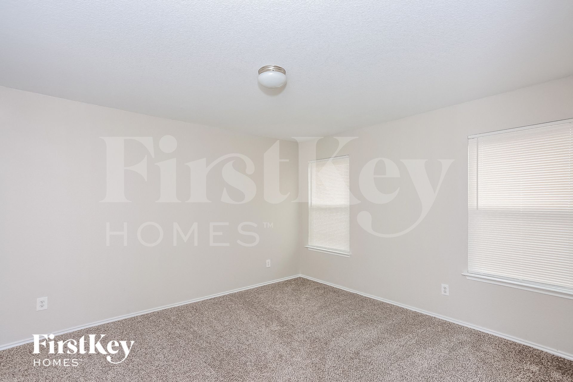 Building Photo - 3010 Dusty Oak Dr