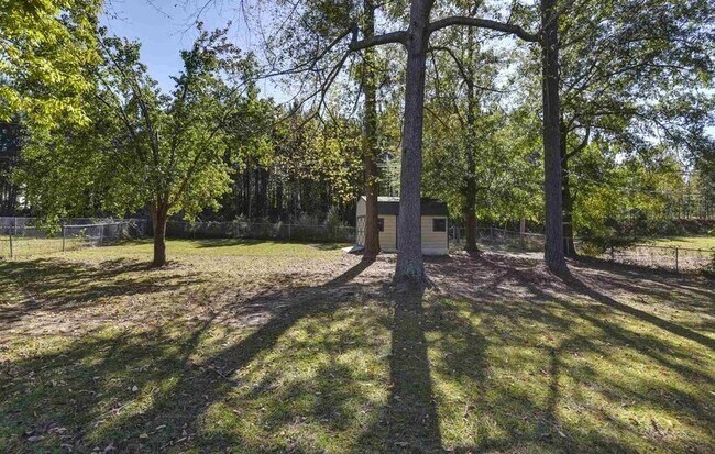 Building Photo - 1961 Haviland Cir