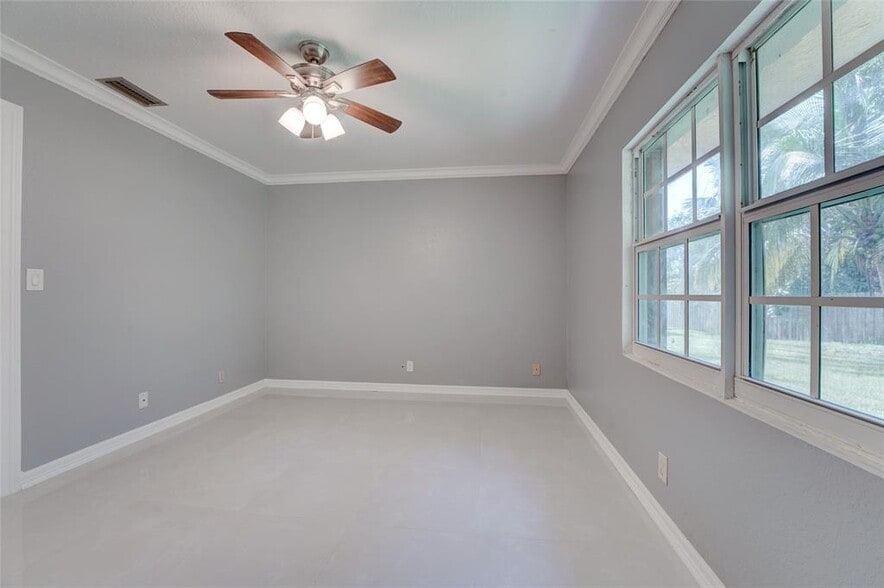 Building Photo - 5130 SW 208th Ln