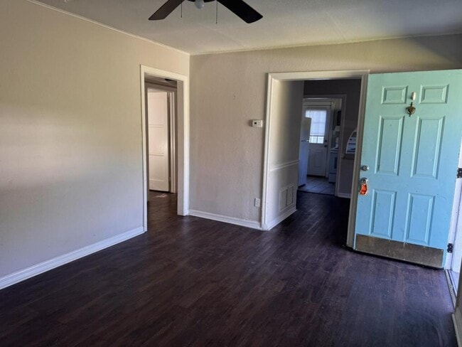 Building Photo - 2653 Foreman Cir