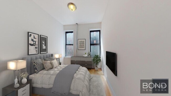Building Photo - 312 E 91st St