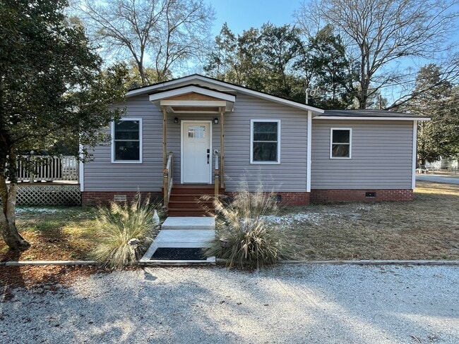 Building Photo - 991 State Rd S-10-1490