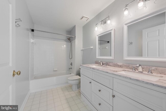 Building Photo - 8301 Bluebird Way