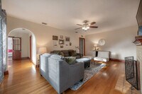 Building Photo - 1200 E Paris St