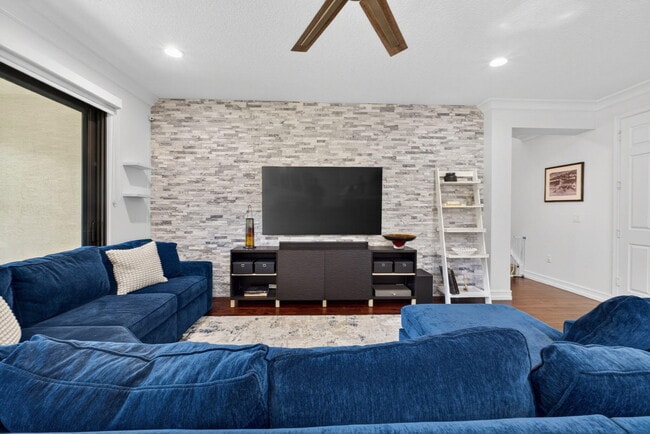 Building Photo - 13820 Imperial Topaz Trl