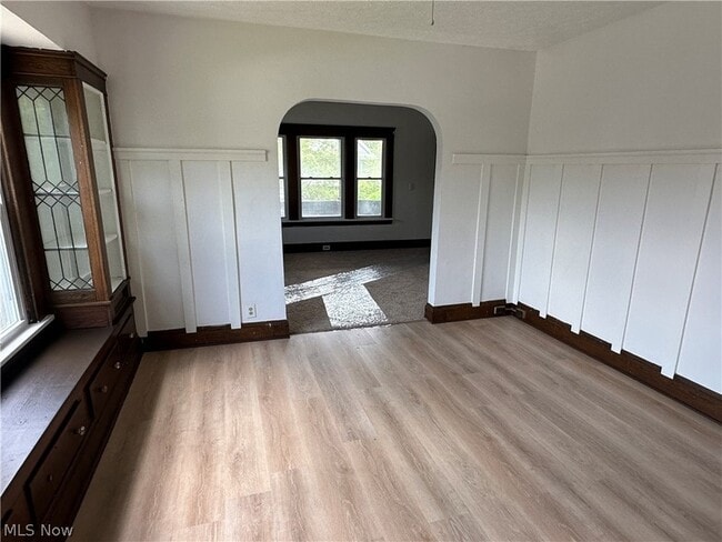 Building Photo - 14415 Westropp Ave