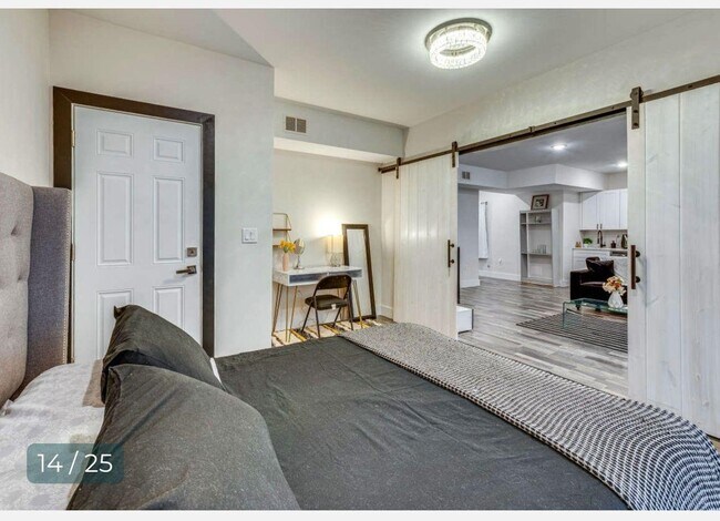 Building Photo - 65 Corbin Ave