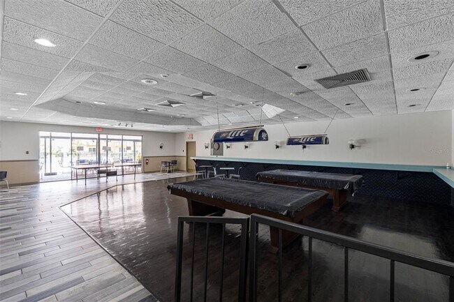 Building Photo - 5820 N Church Ave