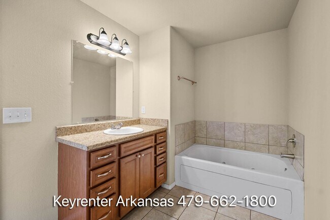 Building Photo - Move-In Ready 4 Bedroom with Gorgeous Natural Light & Spacious Yard in Centerton