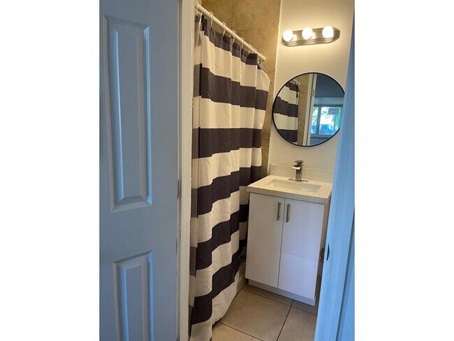 Building Photo - 2300 NW 6th St