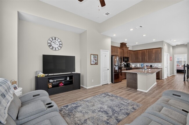 Building Photo - 16207 Northern Cardinal Ln
