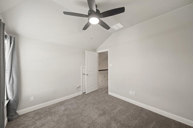 Building Photo - 1735 Harvest Lake Dr