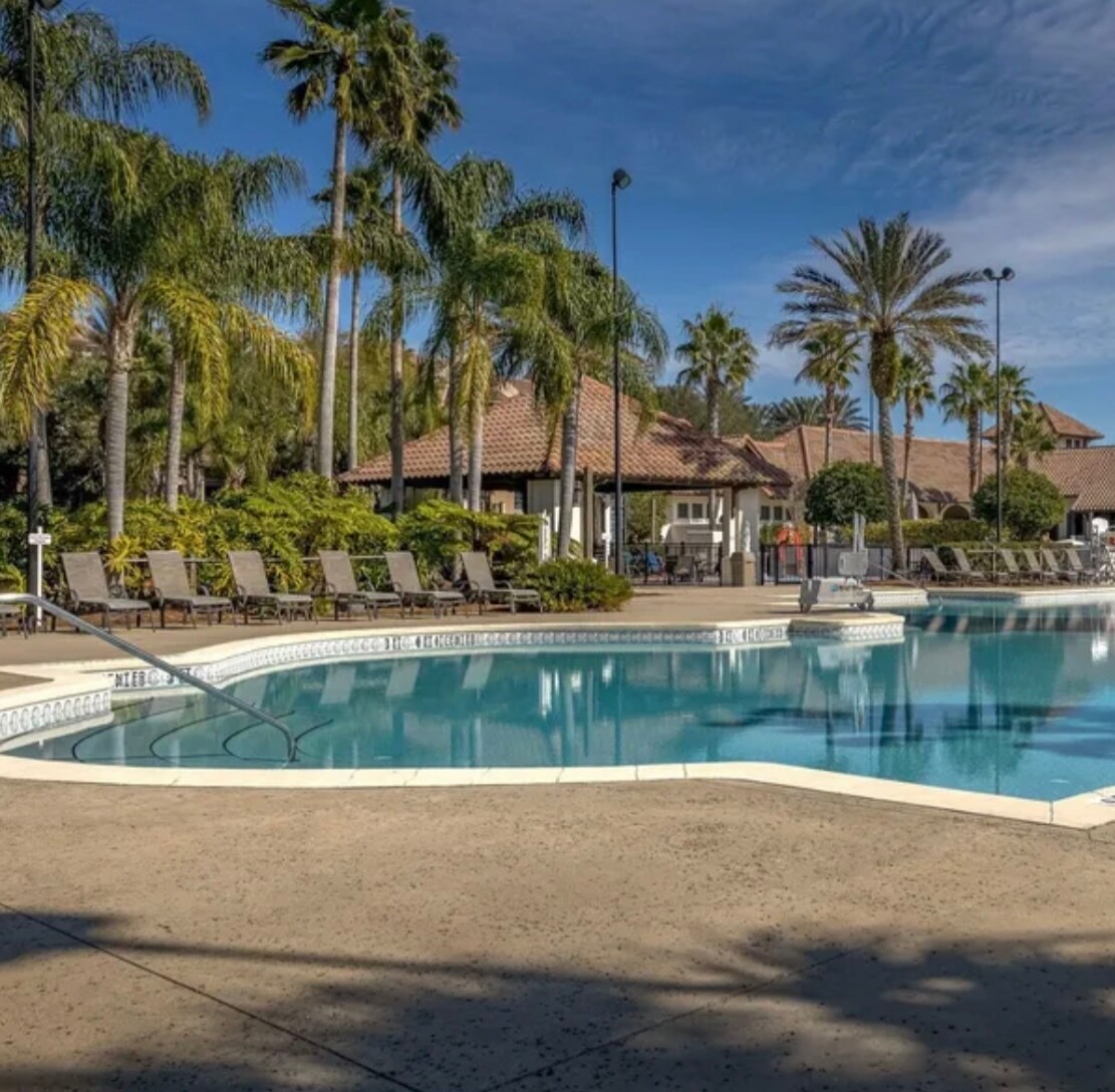 Building Photo - 145 Calle El Jardin