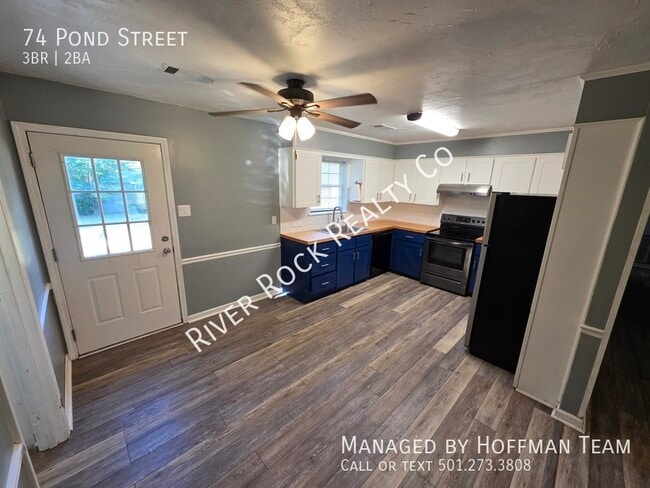 Building Photo - 74 Pond St