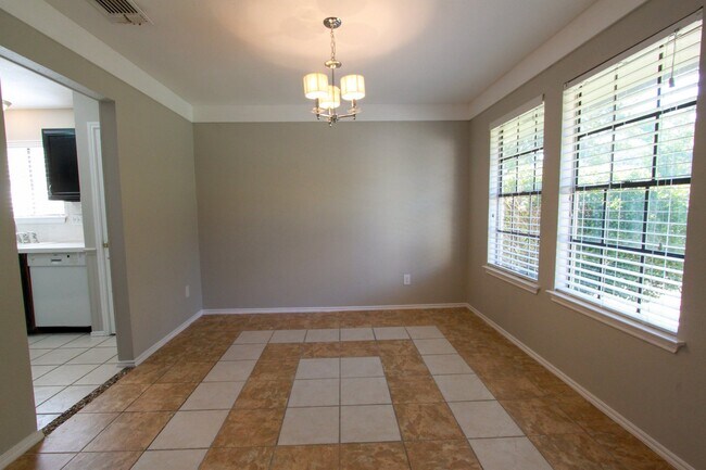 Building Photo - Updated 4 Bedroom • 2.5 Bath • West Round Rock • Downstairs Primary Suite • Two Living Areas • La...