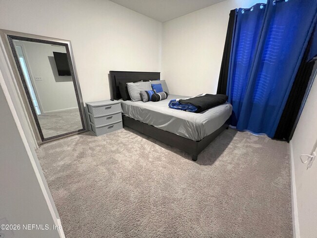 Building Photo - 7223 Hawkes Bnd St