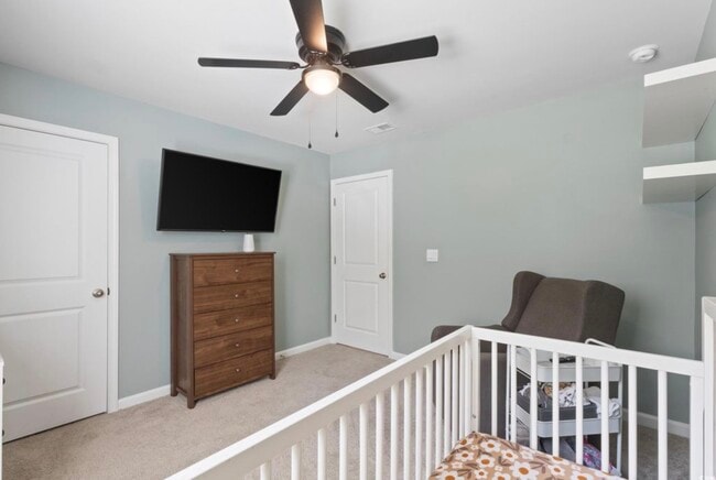 Building Photo - 124 Cassina Dr