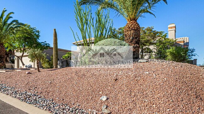 Building Photo - 15848 E Brodiea Dr