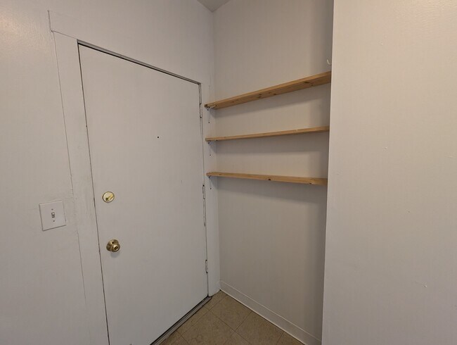 Building Photo - 1532 N Kedzie Ave