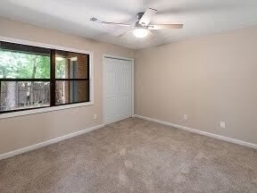 Building Photo - 1121 Brookstone Rd