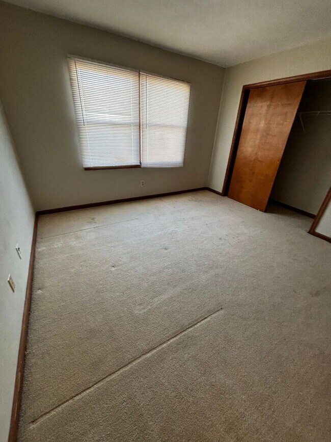 Building Photo - Baldwin Commons