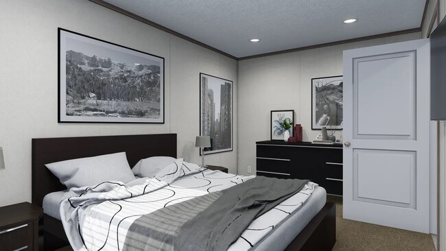 Building Photo - 1112 Colonial Trail W