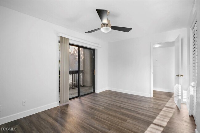 Building Photo - 15456 Admiralty Cir