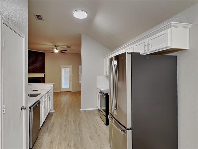 Building Photo - 1658 Wildflower Dr