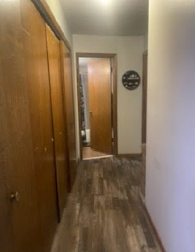 Building Photo - 1 Bedroom Condo in Hopkins