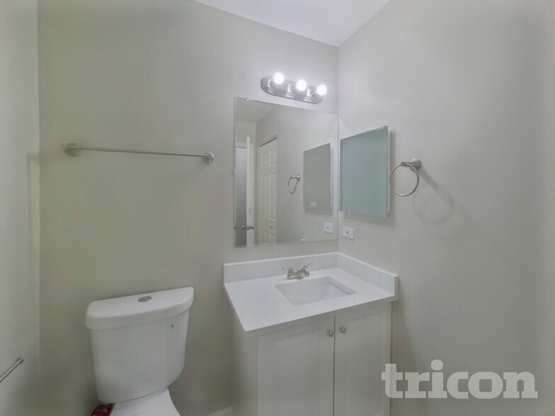 Building Photo - 41 Brentwood Dr