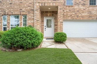 Building Photo - 6605 Fallen Breeze Ln