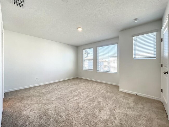 Building Photo - 12518 Willstatter Ave
