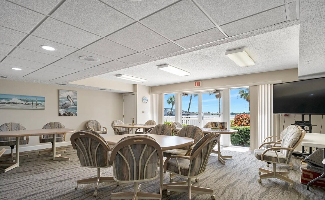 Community Room - 711 N Halifax Ave