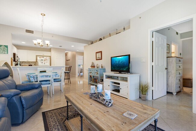 Building Photo - ** BOTANICAL PLACE ** 3 BED / 2 BATH - CONDO - TURNKEY FURNISHED - SEASONAL OR SHORT TERM